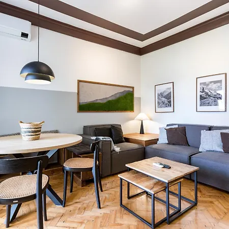 Alvalade Gallery By Gonzalo's Guest Appartamento *