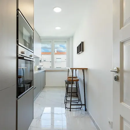 Alvalade Gallery By Gonzalo's Guest Appartamento *