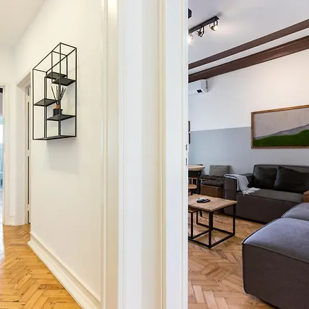 Alvalade Gallery By Gonzalo's Guest Appartamento *